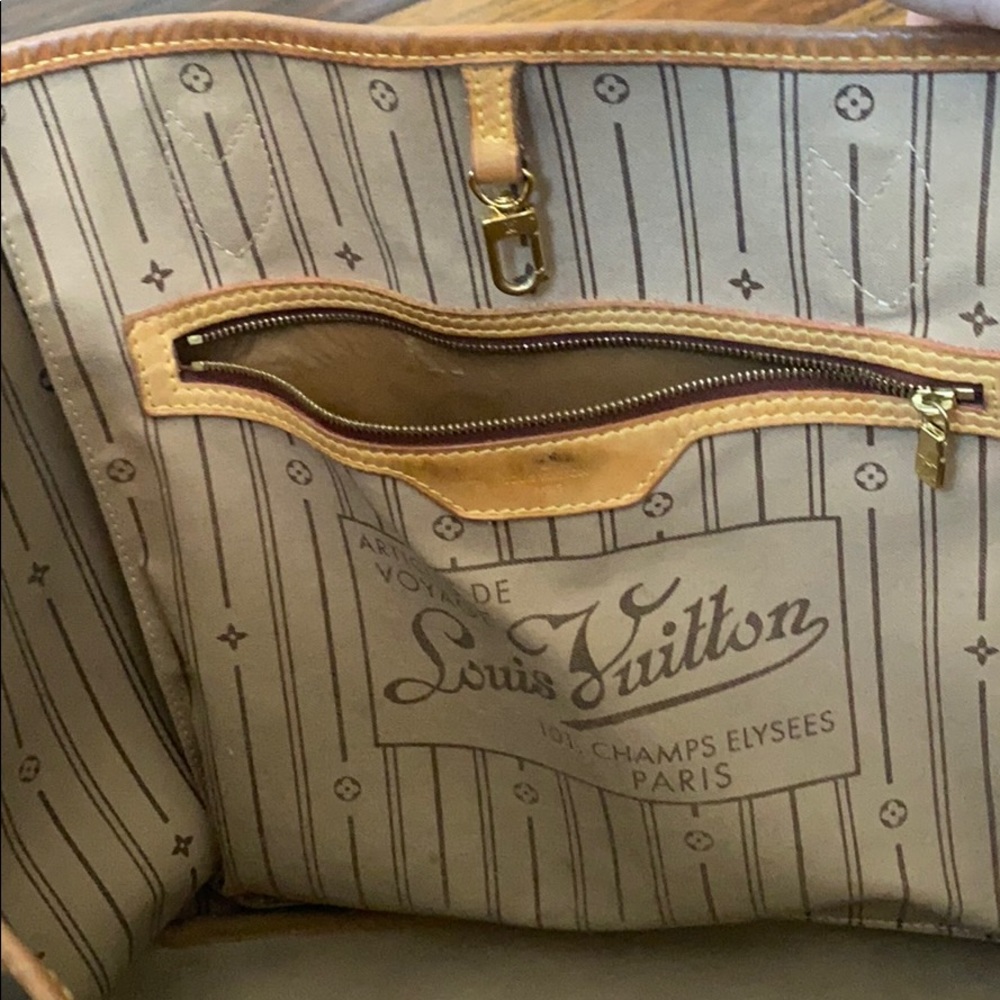 Louis Vuitton Neverful GM - Picture 9 of 16
